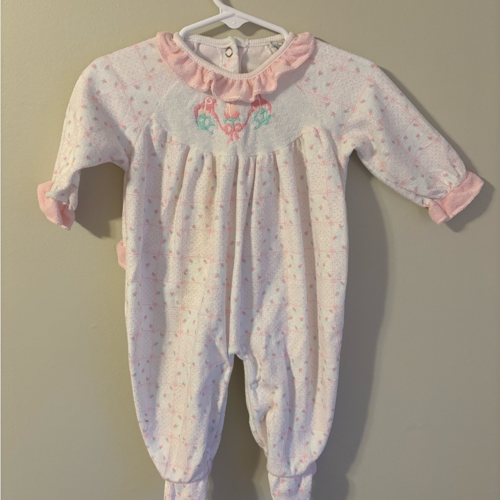 Vintage Carter's Pink and White Footies with Ruffled Collar